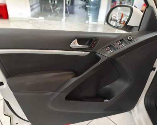 0066b1a6-c3f8-422b-8cda-74dbf75e63aa