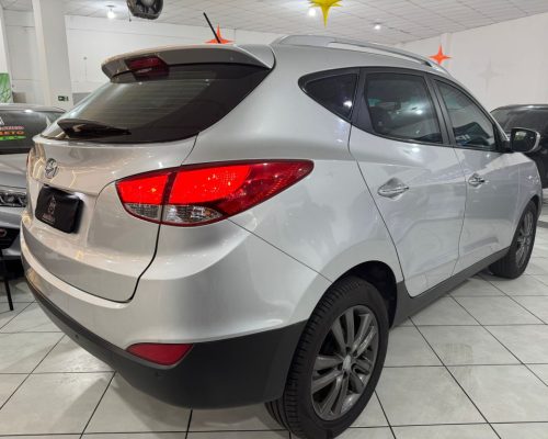 02e06648-1709-4b25-b681-b83d2401061d