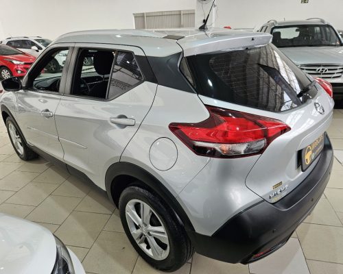 0ff57d4e-563f-4ec5-a295-cec196239948