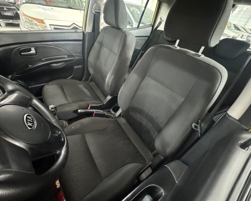 2736cb7b-4cec-477f-8994-bc8356c0ddec