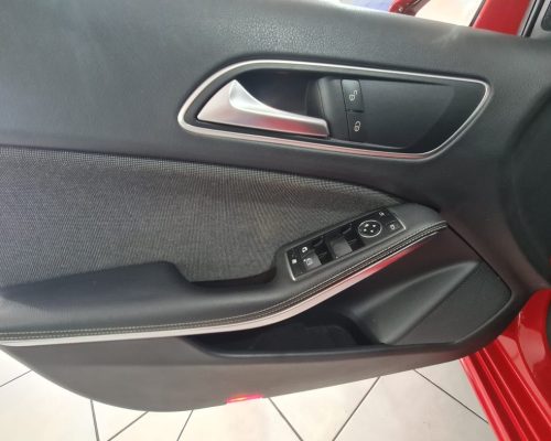 311802-mercedes-benz-a-200-20240601141320909431