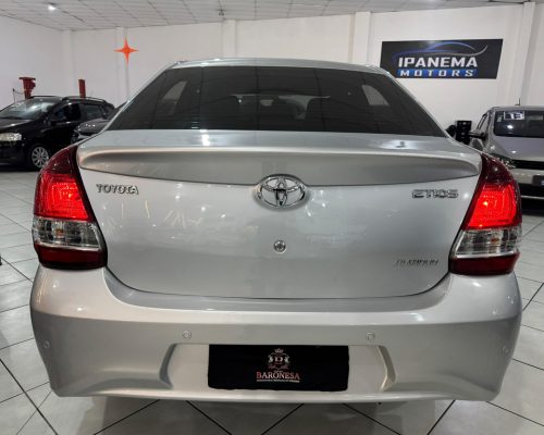 31b86685-c3e8-4bd5-a0fb-7568c492fd00