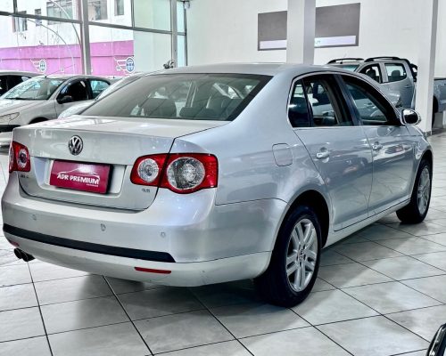 328790-volkswagen-jetta-20240903192019933985