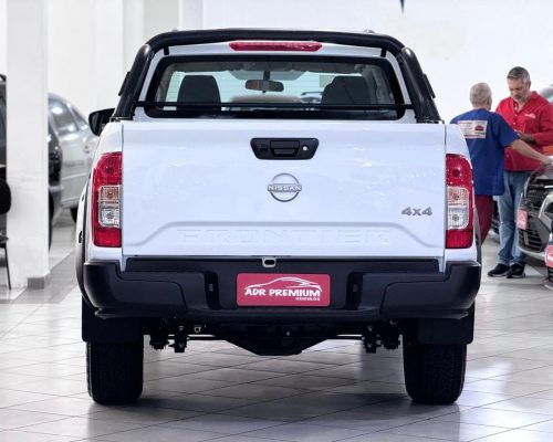 359518-nissan-frontier-20250314143748768319