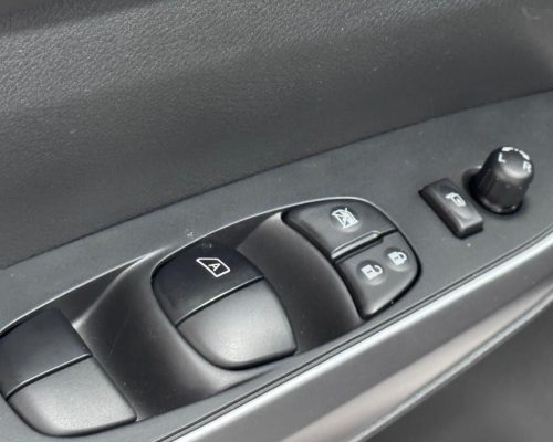 359518-nissan-frontier-20250314143749051838