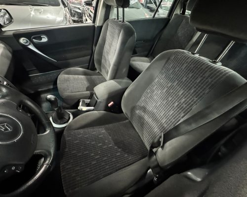 35f37119-af0a-409a-b069-f791028002ba