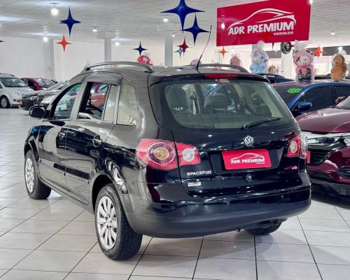 366101-volkswagen-spacefox-20250423115012891481