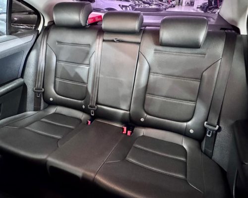 367809-volkswagen-jetta-20250502122952958982