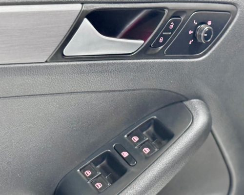 367809-volkswagen-jetta-20250502122953198450