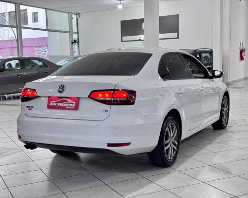 367809-volkswagen-jetta-20250502122955098956