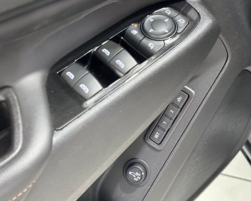 369093-chevrolet-equinox-20250509173723195357