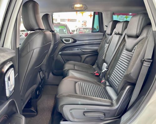 369095-jeep-commander-20250509174414764938
