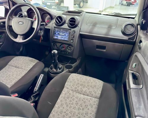 369742-ford-fiesta-20250514132311731883