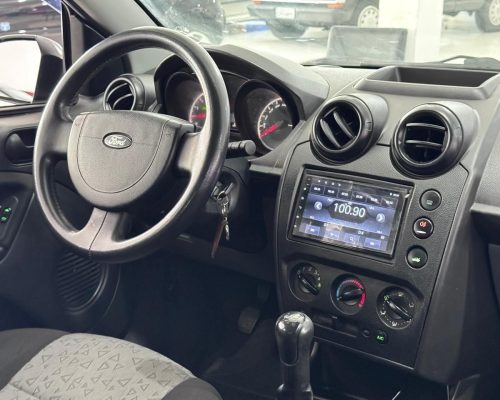 369742-ford-fiesta-20250514132311873823