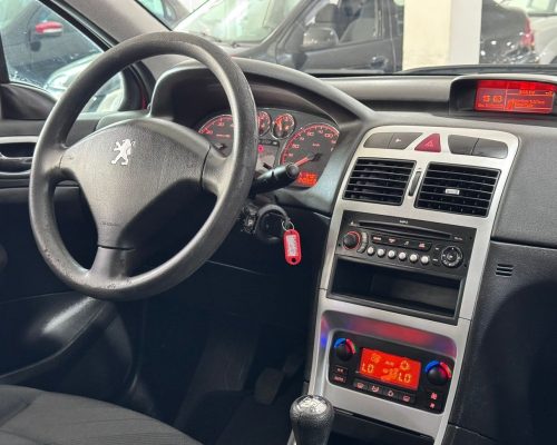 372778-peugeot-307-20250531094031730275