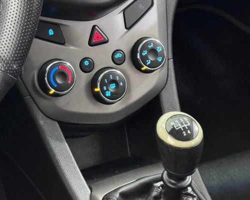 372994-chevrolet-sonic-20250602140239044389