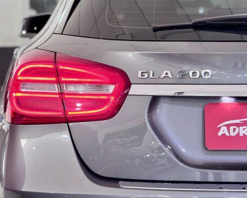 374701-mercedes-benz-gla-200-20250610171132252062