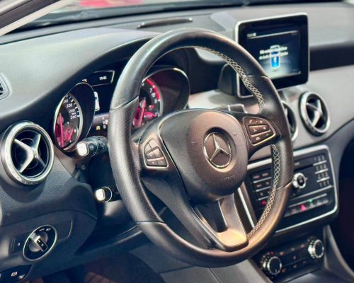 374701-mercedes-benz-gla-200-20250610171132736495