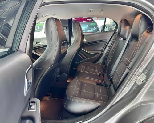 374701-mercedes-benz-gla-200-20250610171133527763