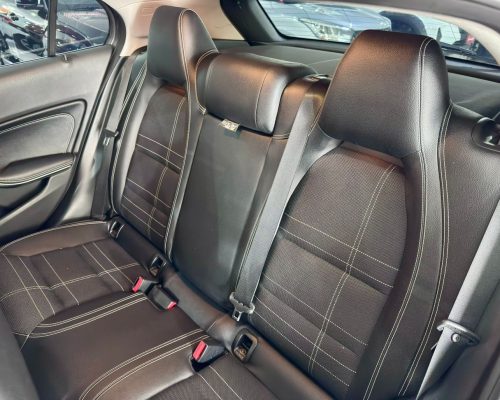 374701-mercedes-benz-gla-200-20250610171134023615