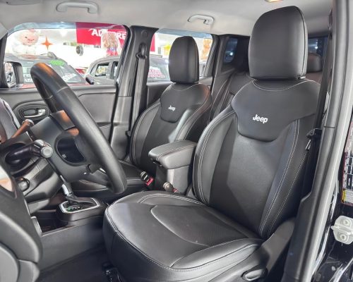 374843-jeep-renegade-20250611140431848104