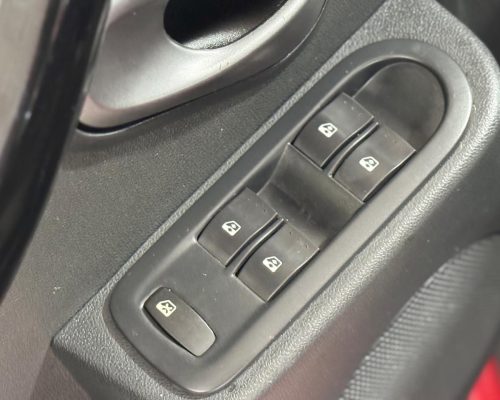 378851-renault-sandero-20250704160739988756