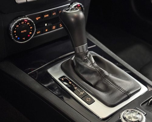 380819-mercedes-benz-c-180-20250717143555026276