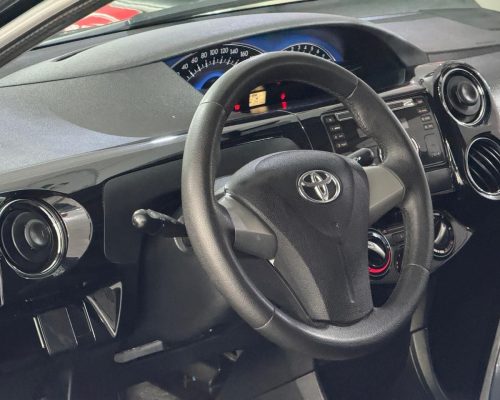 394176-toyota-etios-20251002142738745884