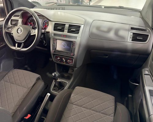 394574-volkswagen-fox-20251003175202952265