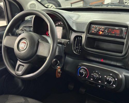 395215-fiat-mobi-20251008142745850556