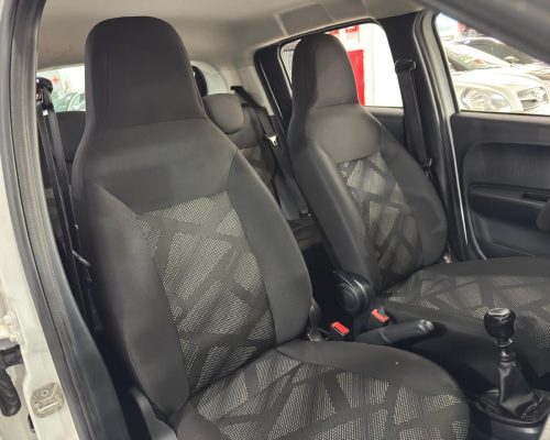 395215-fiat-mobi-20251008142745963862
