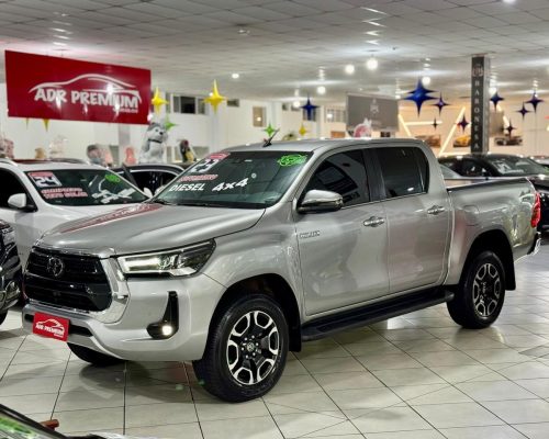 395627-toyota-hilux-20251010123357999332