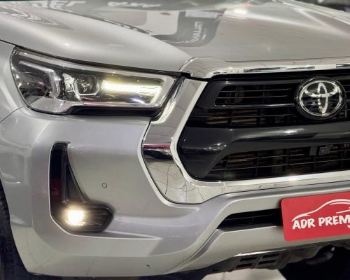 395627-toyota-hilux-20251010123358691255