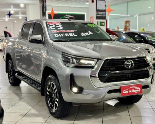 395627-toyota-hilux-20251010123358808662