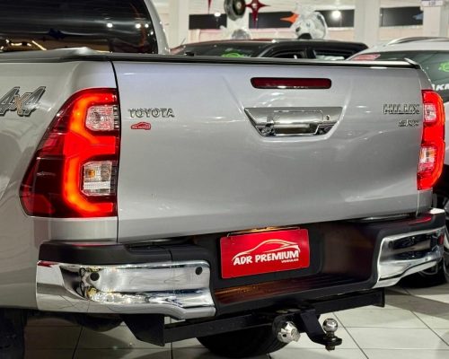 395627-toyota-hilux-20251010123400604515