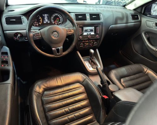 395800-volkswagen-jetta-20251011111437187286
