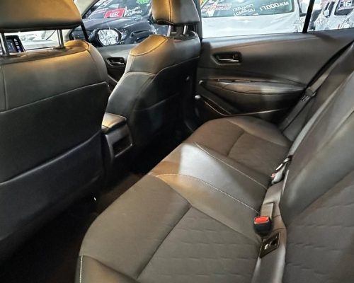 397427-toyota-corolla-20251021181802386992