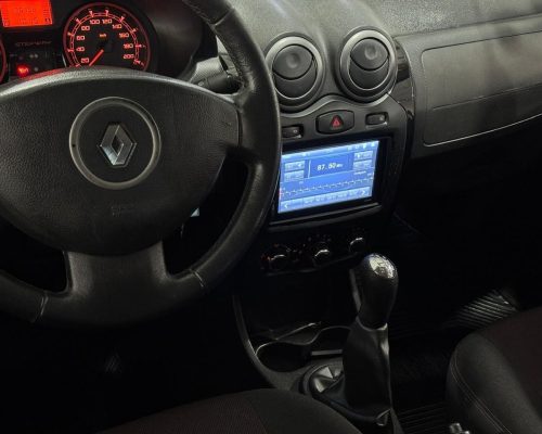 398502-renault-sandero-20251028111144243805