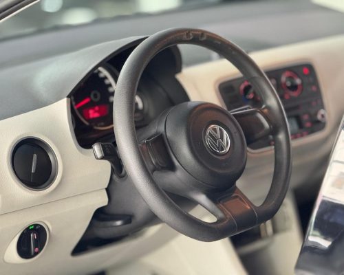 399793-volkswagen-up-20251104184149201451
