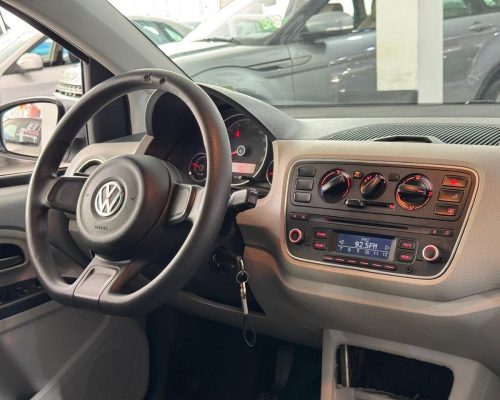 399793-volkswagen-up-20251104184149471927