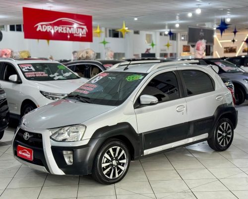 399908-toyota-etios-cross-20251105141806243565