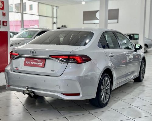 400048-toyota-corolla-20251106113903847678