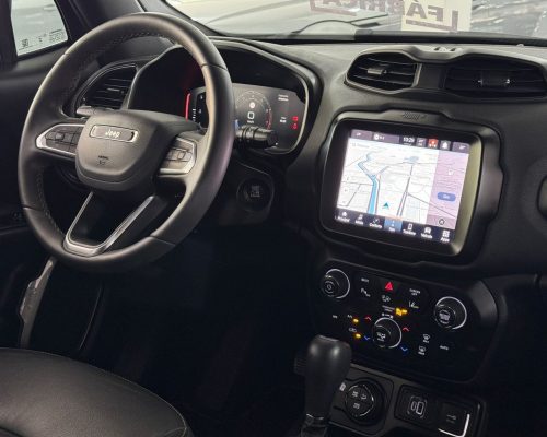 403299-jeep-renegade-20251126162235182632