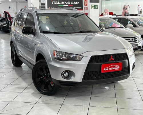 404537-mitsubishi-outlander-20251203185830250215