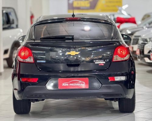 406018-chevrolet-cruze-20251213101136108906