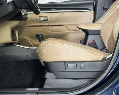 409971-mitsubishi-outlander-20260117163543847875