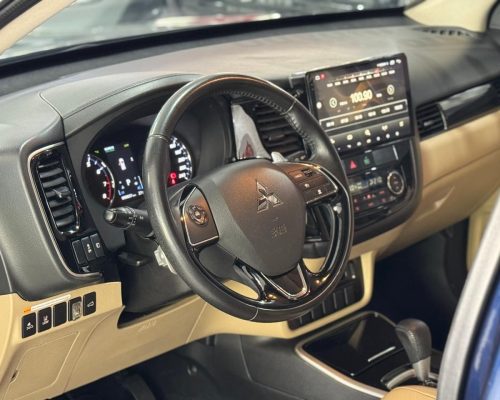 409971-mitsubishi-outlander-20260117163545506475