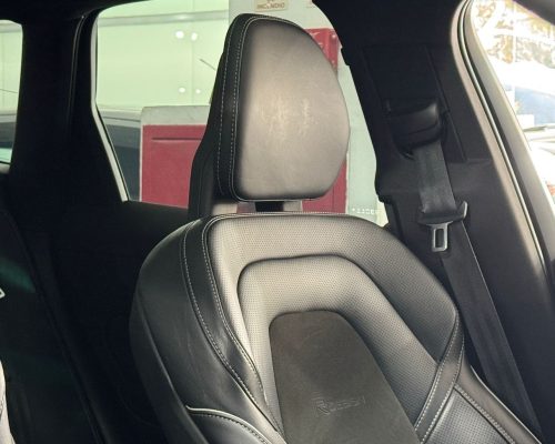 413868-volvo-xc60-20260211155848118434