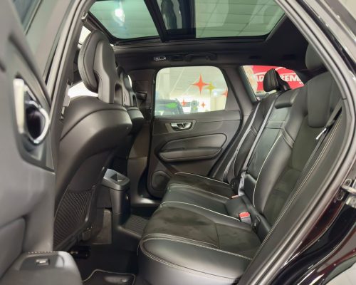 413868-volvo-xc60-20260211155848586348