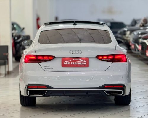 414011-audi-a5-20260212161257262718